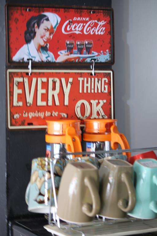 The Galiness International Backpacker Hostel Phuket Patong Ngoại thất bức ảnh